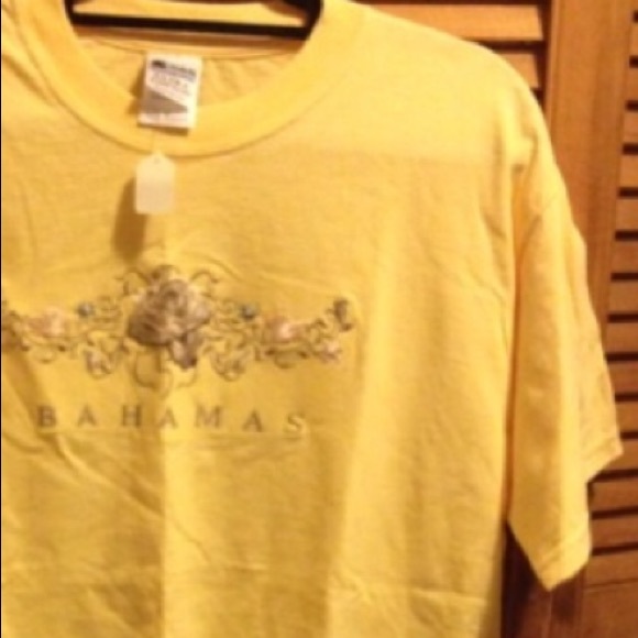 Bahamas Yellow Tee Shirt - Picture 4 of 5